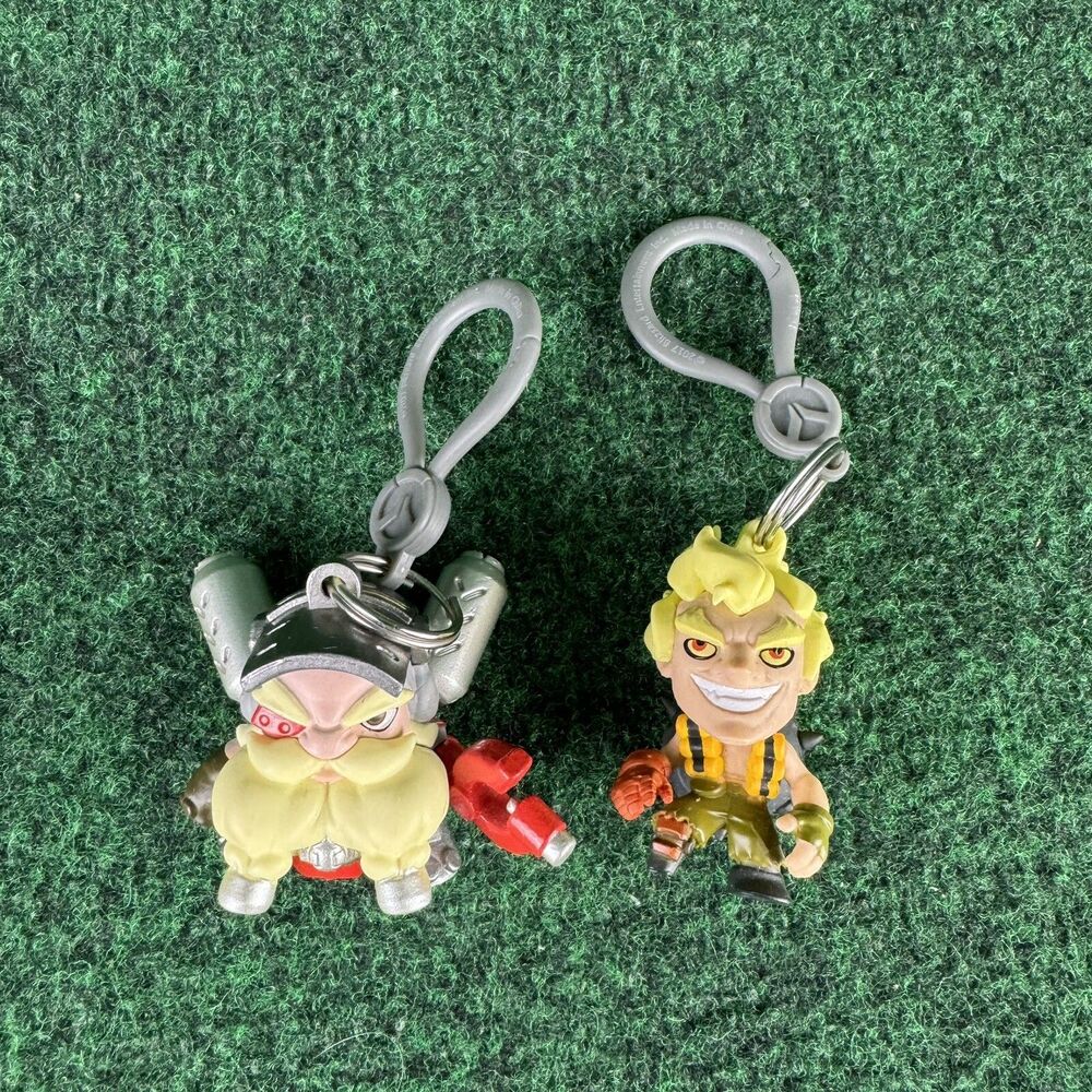 Overwatch Torbjorn And Junkrat Comic & Keychain Backpack Bag Clip Figure